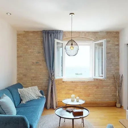 Riva Apartments Gostinjska kuća 4*