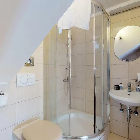 Riva بيت ضيافة 4*