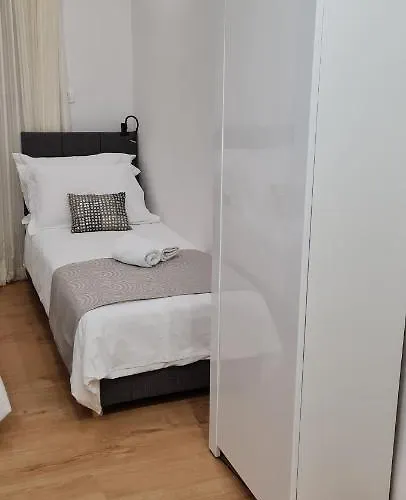 Riva ゲストハウス スプリト