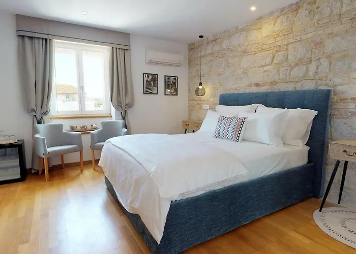 Riva Apartments 4* Split