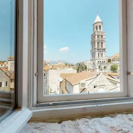 Guest house Riva Apartments